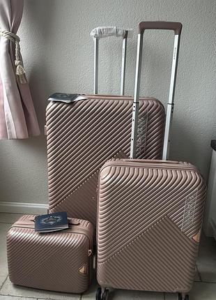Валіза wittchen gl style рожева
