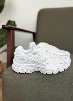 Кроссовки nike
