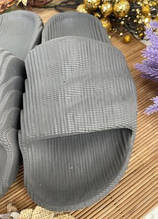 Шлепки от adidas adilette4 фото