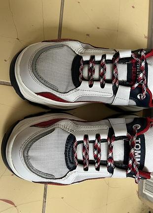 Tommy jeans кросівки 4