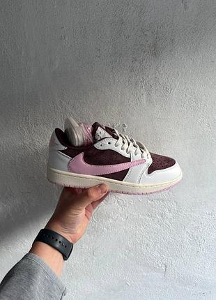 Кросівки nike air jordan 1 low x travis Peacoat white brown pink
