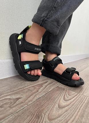 Босоніжки для хлопчика