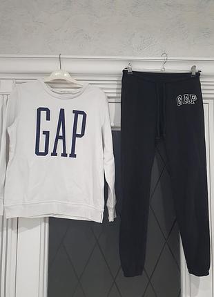 Спортивний костюм gap