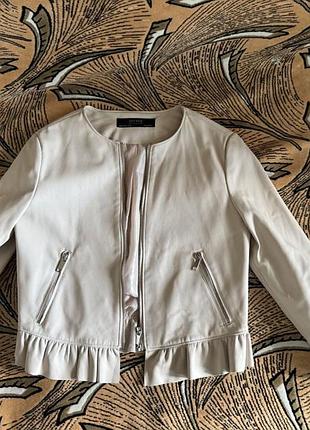 Продам кожанку  zara