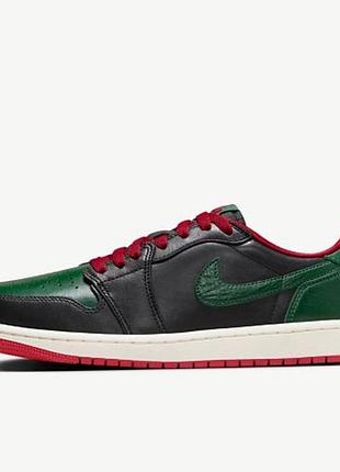 Кросівки nike air jordan 1 low розмір 42, 43
кроссовки nike air jordan 1 low размер 42, 43