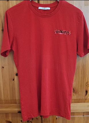 Футболка от премиального бренда givenchy paris