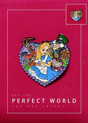 Брошь значок пен алиса для одежды,рюкзака,сумки(брошь значок пин алиса в страное чудес)