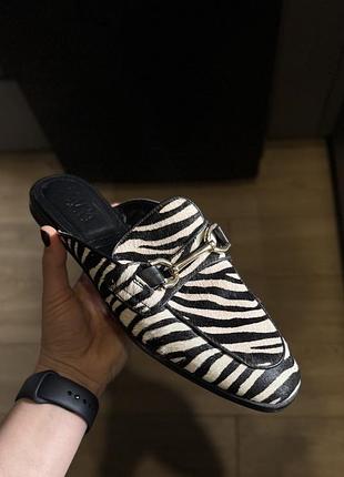 Лоферы zara