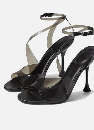 Босоніжки marc fisher