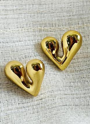 Серьги милые сердечки в золотом цвете