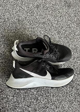 Кросівки nike pegasus trail 3 чорні 362 фото
