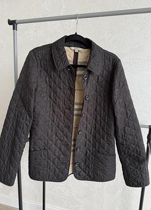 Жіноча стьобана куртка burberry