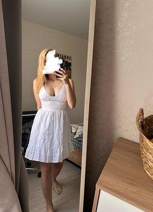 Нова сукня трендова на літо