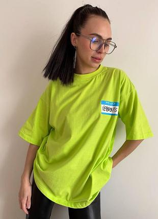 Футболка vetements🌷 новинка в сочном цвете!3 фото