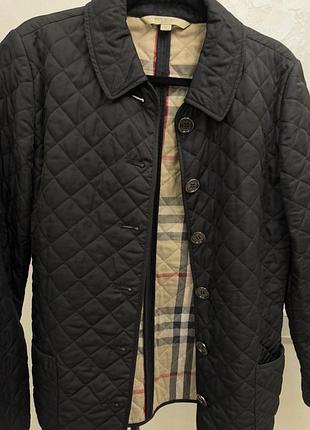 Жіноча стьобана куртка burberry5 фото