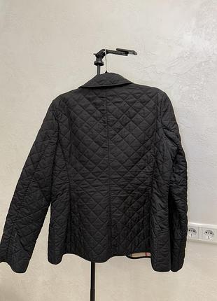 Жіноча стьобана куртка burberry6 фото