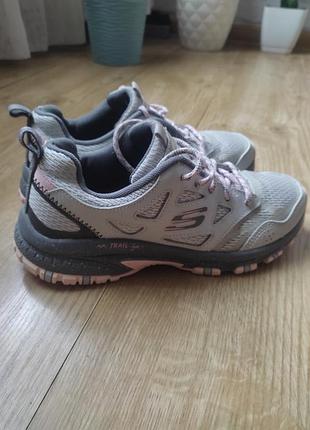 Женские кроссовки 37 р skechers
