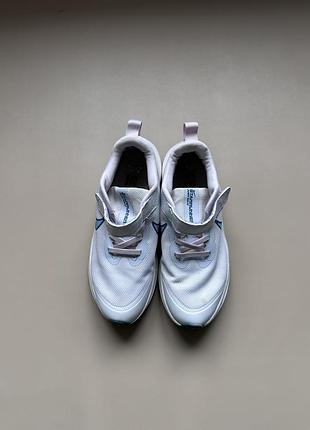 Оригінальні кросівки nike для дівчинки
