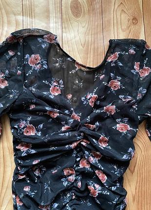 Коротка сукня, сукня з довгим рукавом