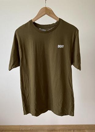 Чоловіча футболка dkny розмір л