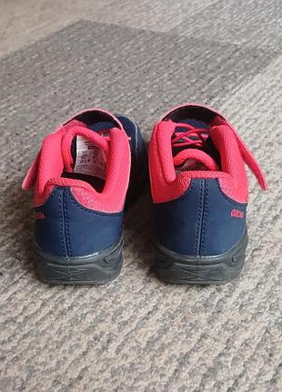 Кроссовки девичьи 3