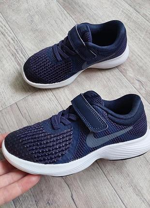 Кросівки nike, 27.5 р,індонезія