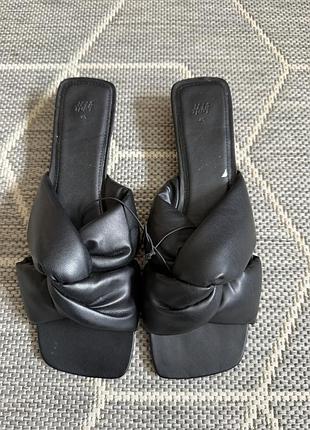 Шльопанці h&m