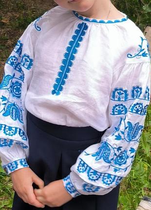Дуже красива вишиванка, льон