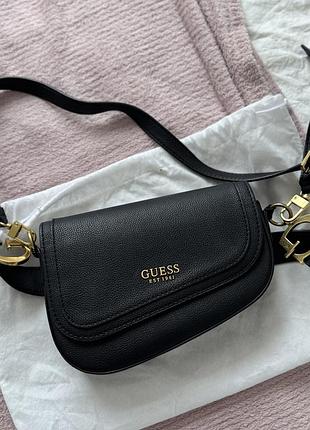 Сумка від бренду guess