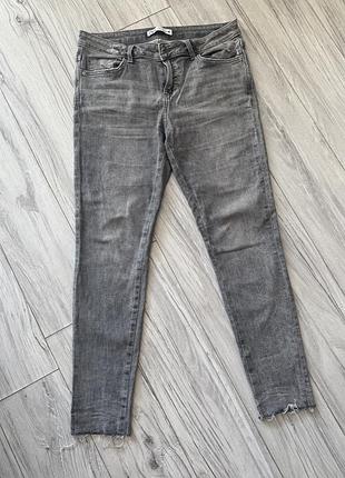 Джинси zara