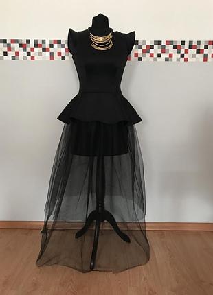 Вечірнє молодіжне довге ошатне плаття з фатиновой спідницею