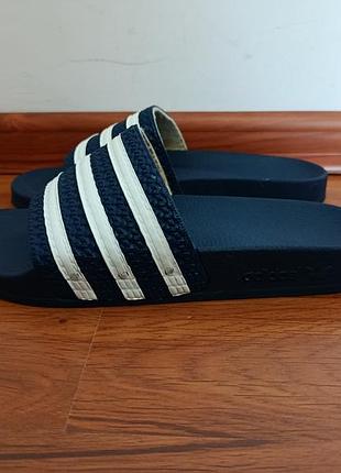 Шлепанцы adidas темно-сильно цвета унисекс размер 39/24,5 см