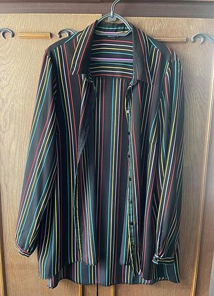 Чорна сорочка в смужку