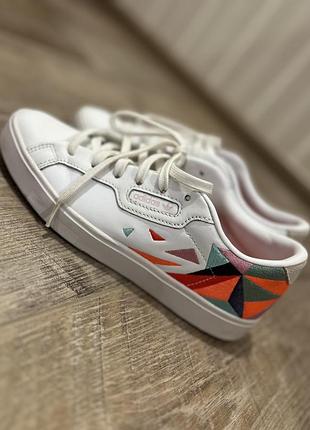 Оригінальні кросів adidas 23,5 см