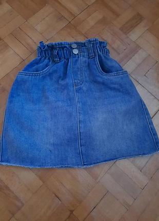 Джинсова спідниця для маленької модниці