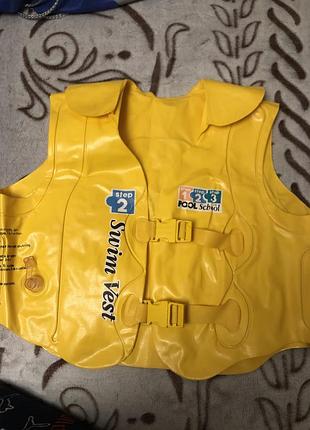 Дитячий жилет для плавання