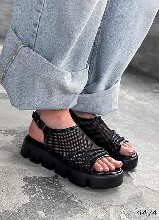 Босоножки женские