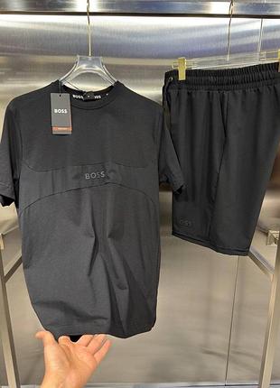 Брендовий костюм