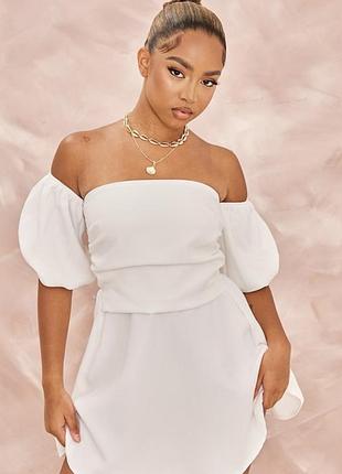 Prettylittlething маленькое белое тканое платье-футляр с рукавами-фонариками и сборками
