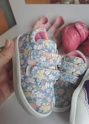 Кросівки на дівчинку ♥️