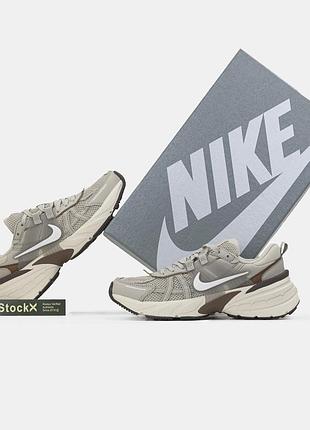 Кроссовки nike air max express size 6