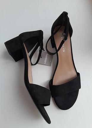 Сандалии 40р  41р tamaris