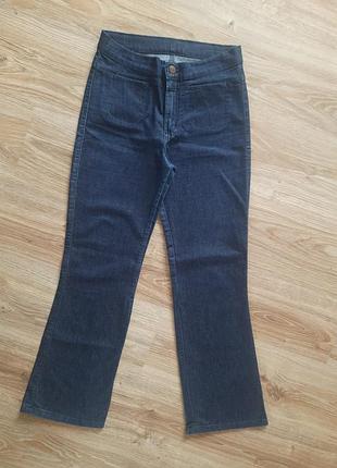 Джинсы женские wrangler темно-синего цвета размер 25/xs, 26/s, клеш