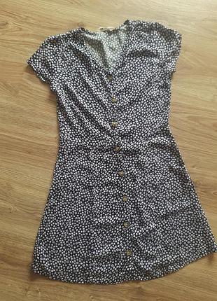 Платье с цветочным принтом бренда h&amp;m 100% вискоза размер eur 158, 34/xs/42, 36/s/44