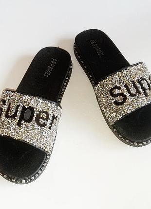 Женские летние пляжные шлепанцы на низкой танкетке,р.39.