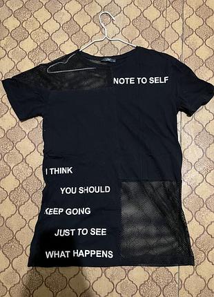 Жіноча футболка