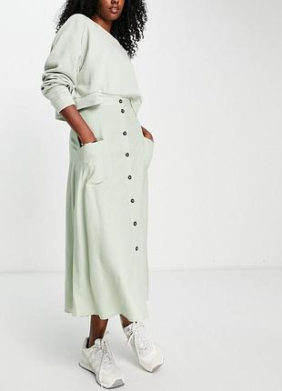 Юбка міді на ґудзиках з кишенями asos колір шавлія