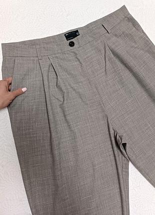 Брюки жіночі asos 22/50/18/5xl8 фото