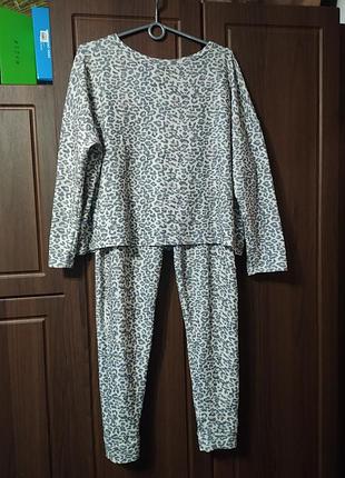 Домашний костюм