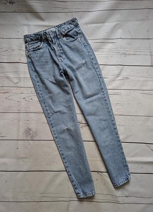 Джинси, мом-джинси від stradivarius